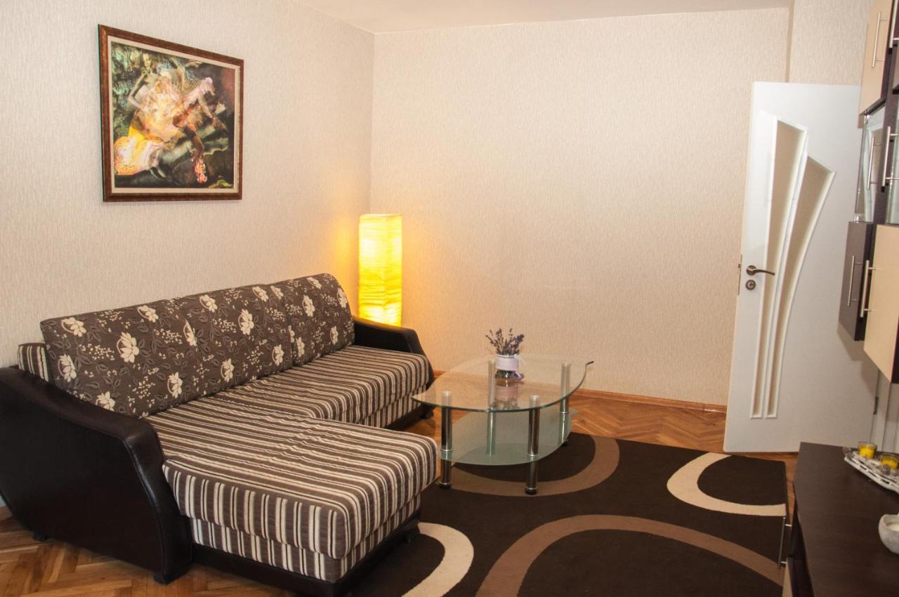 Galaxy Apartment Varna Exteriér fotografie